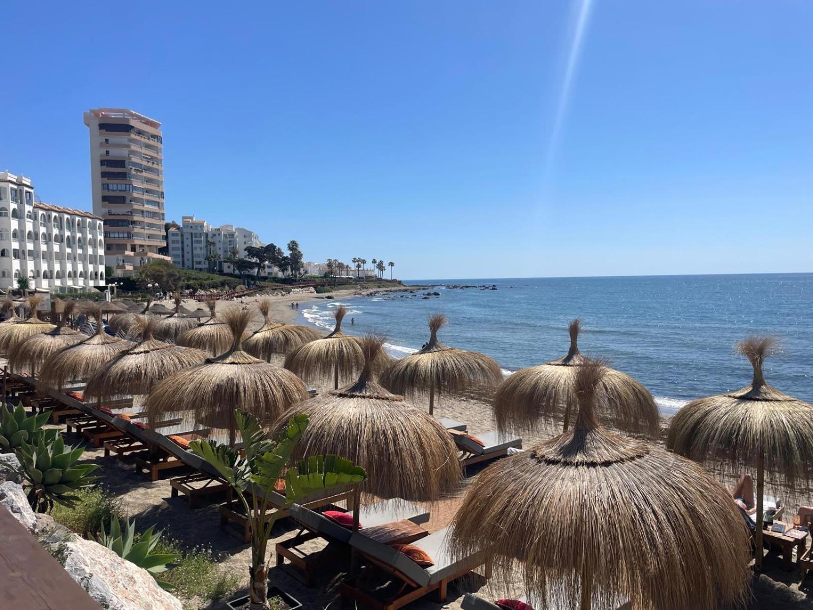Estudio Edificio Almirante Sitio de Calahonda Εξωτερικό φωτογραφία